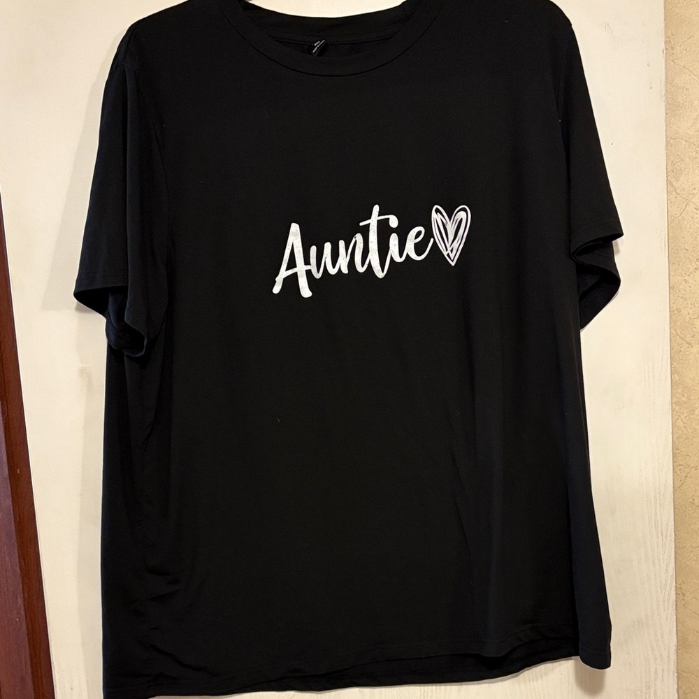 SHEIN Black 'Auntie' Short Sleeve Tee
